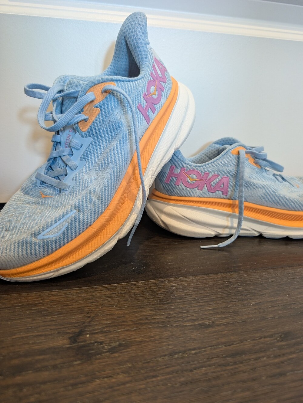 HOKA Clifton 9 Women’s Running Shoes Blue Orange Pink Size 7.5 Athletic Sneakers